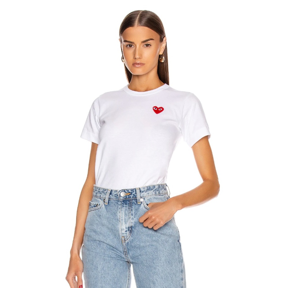 Comme Des Garçons Play - cotton red emblem tee